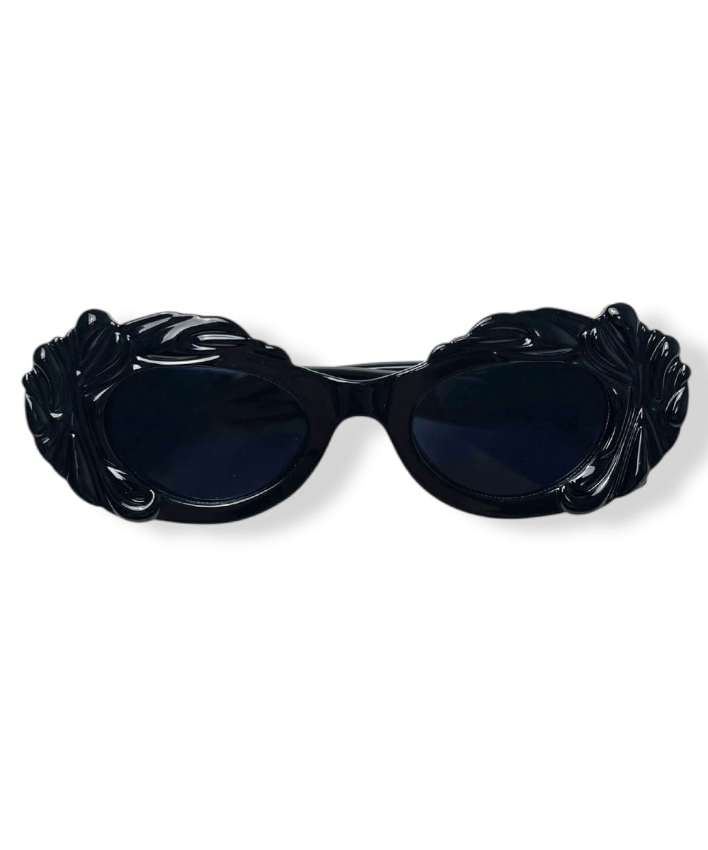 Black Pretty in Paris Oval Retro Sunglasses