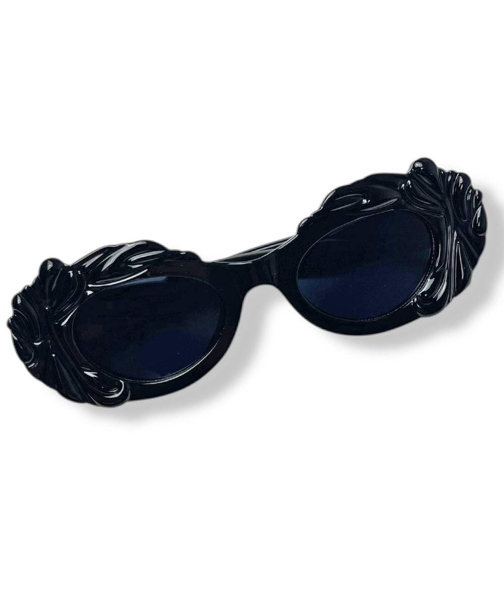 Black Pretty in Paris Oval Retro Sunglasses