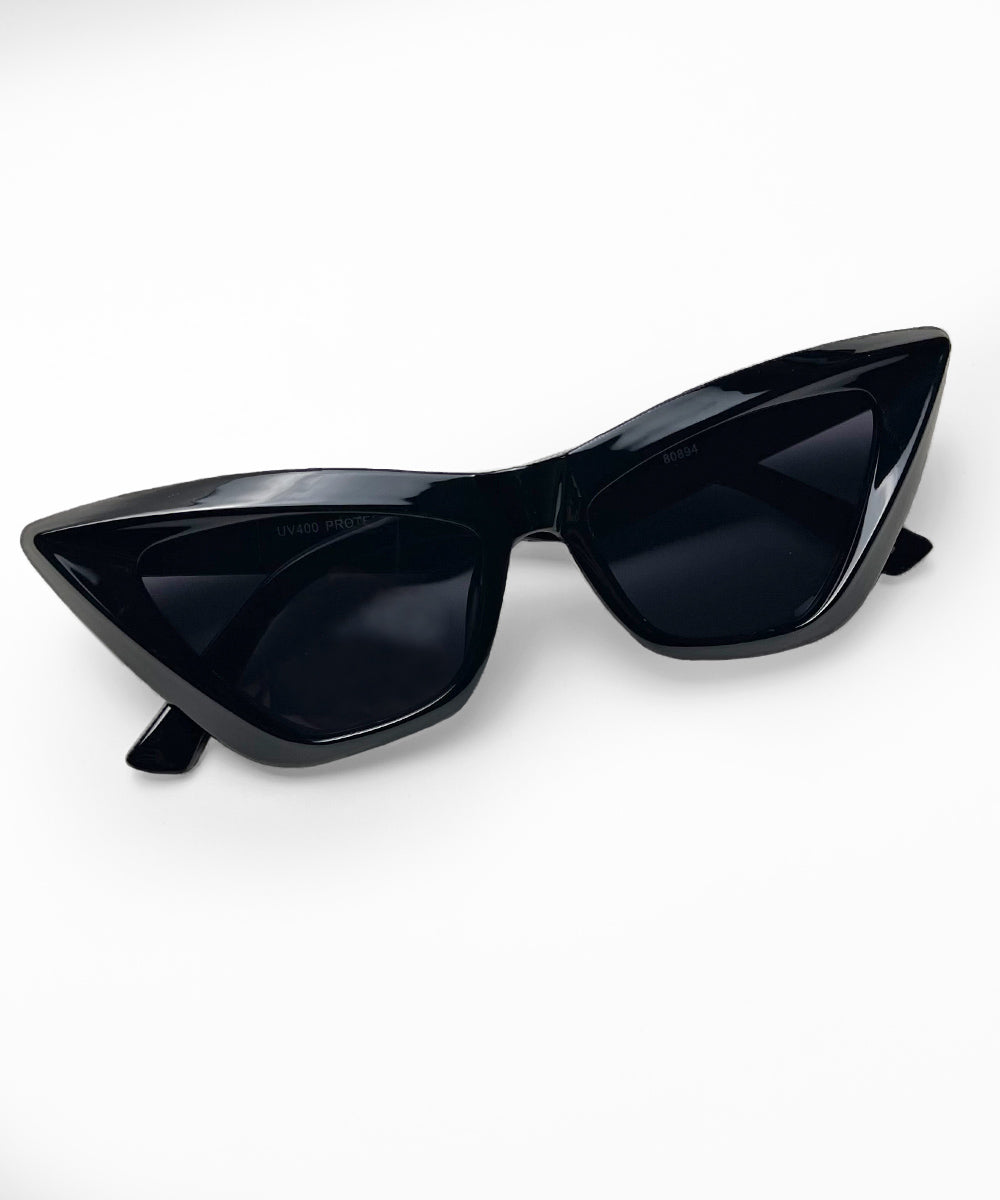 Solid Black Nine Lives Retro Cat Eye Sunglasses