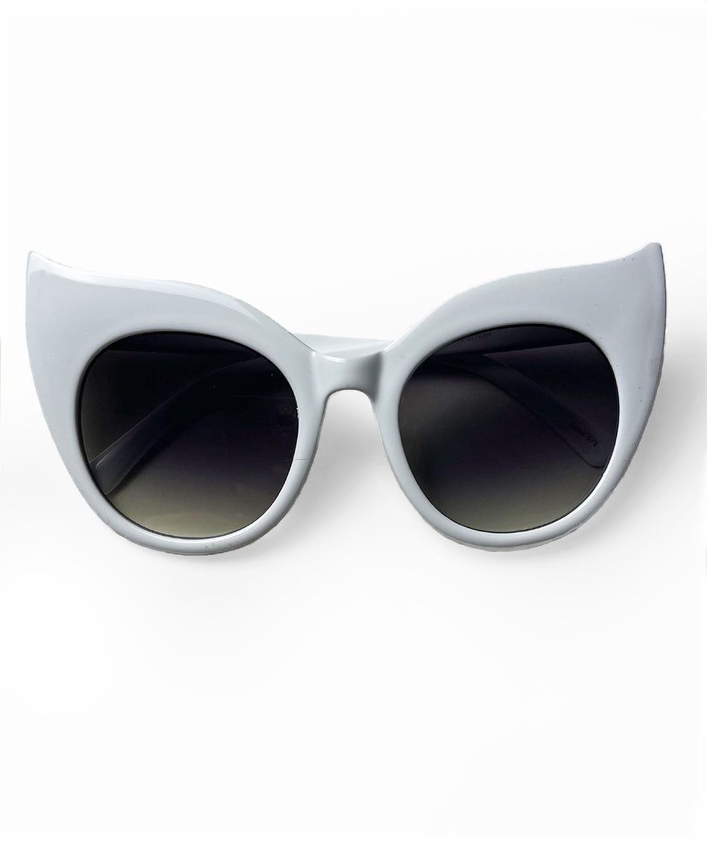 White Oversized Wing Tip Cat Eye Sunglasses