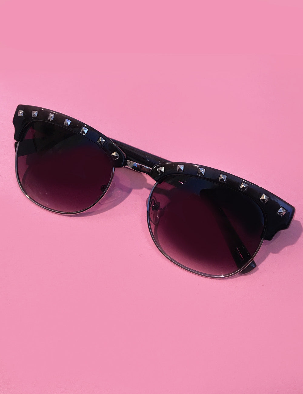Retro Black & Silver Studded Horn Rimmed Sunglasses