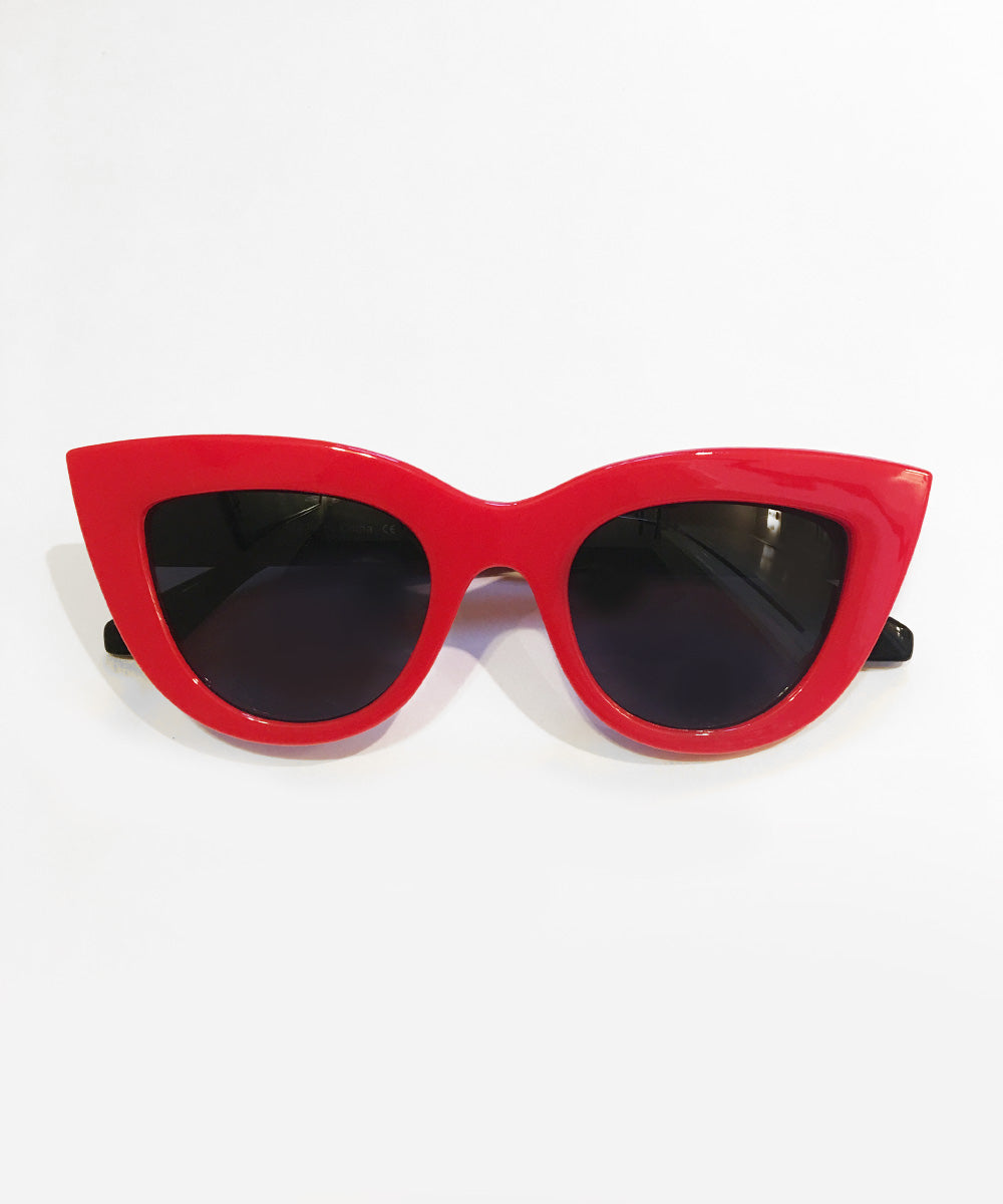 Red & Black 1950s Thick Retro Sunglasses