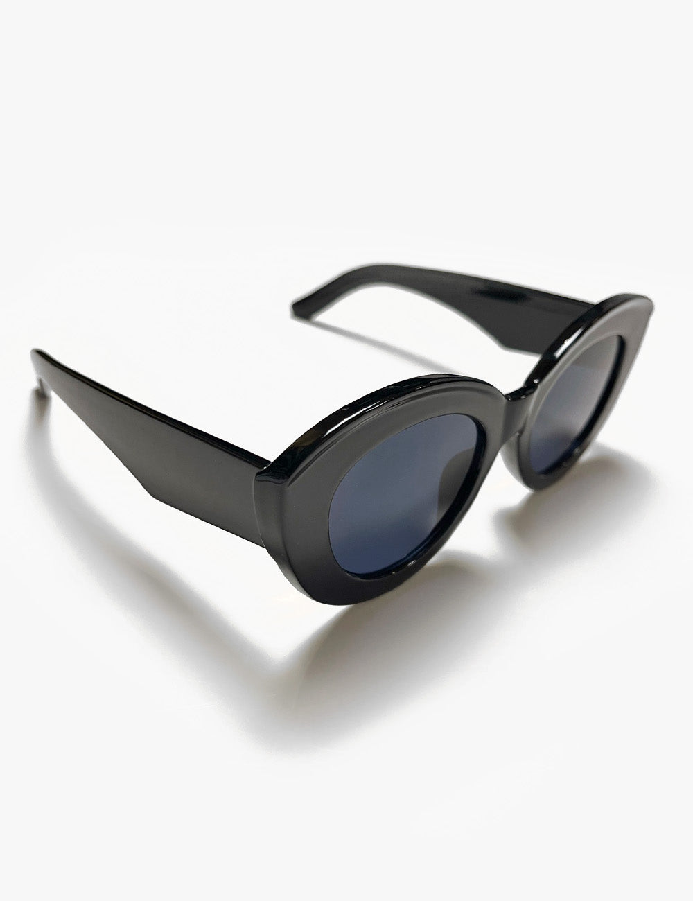 Solid Black Retro Thick Frame Rounded Cat Eye Sunglasses