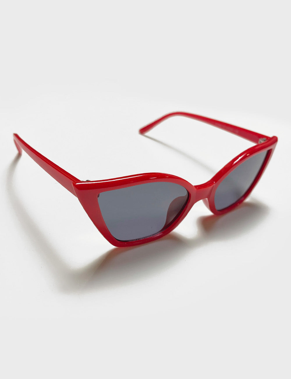 Womens Fashion Hot Tip Vintage Pointed Cat Eye Sunglasses - Red