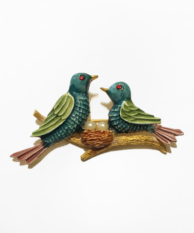 Vintage 1970s JJ Jonette Gold Painted Nesting Birds Brooch